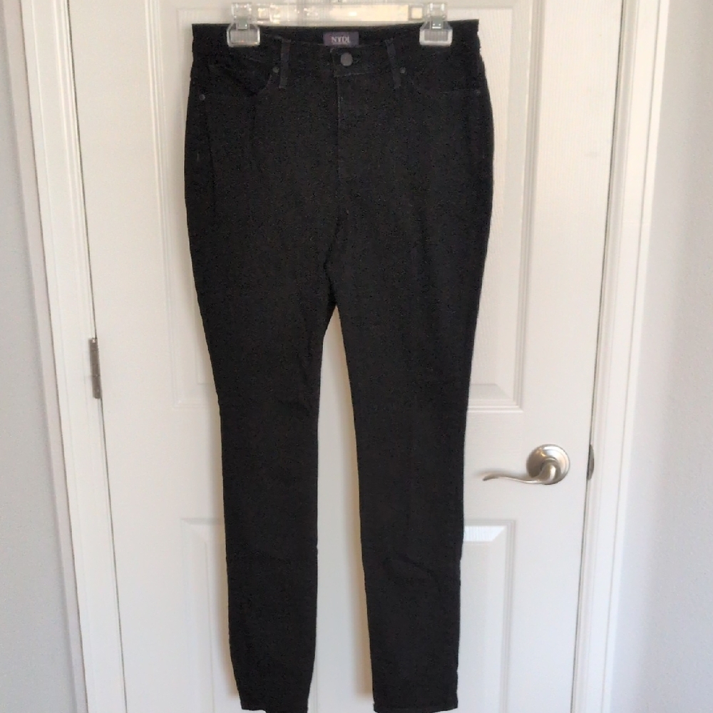 NYDJ Black Alina Legging Jeans - 8